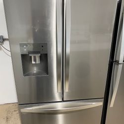 Refrigerator Kenmore French Door 