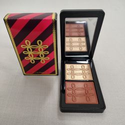 Mac Cosmetics Nutcracker Sweet Copper Face Compact