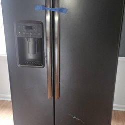 Stainless Steel Side By Side Refrigerator 