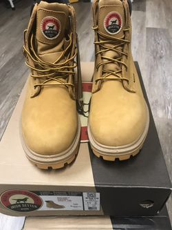 Steel toe boots
