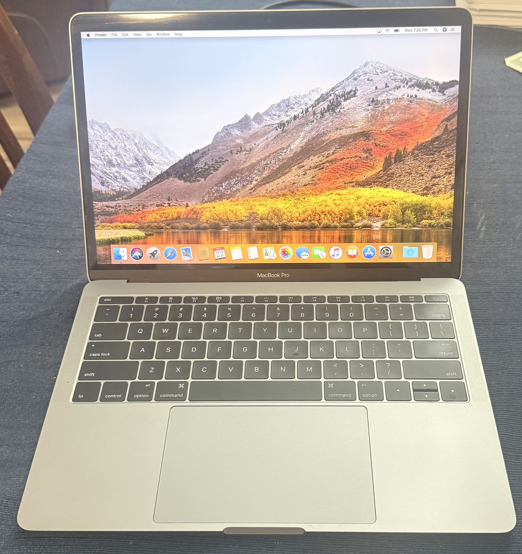 13” MacBook Pro i5