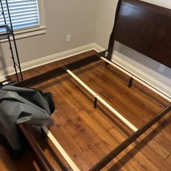 Full Bed Hardly Used 