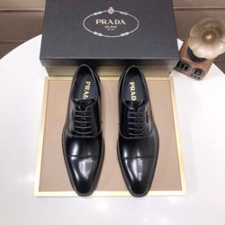 Prada Men’s Leather Shoes With Box New 