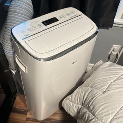 LG Dual Inverter AC Unit 14,000 BTU