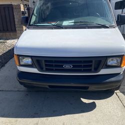2006 Ford Van