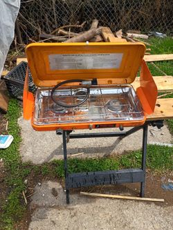 Sears Roebuck, Deluxe 3 Burner Portable Protein Stove. Vintage