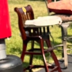 Hi Chair 