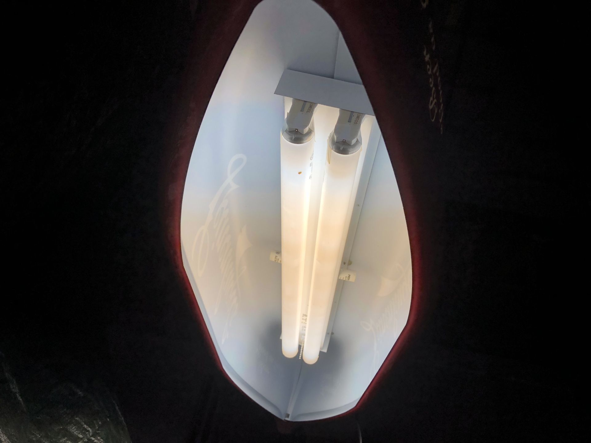 Leinenkugels pool table light canoe for Sale in Woodstock, IL OfferUp