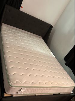 Bed/frame