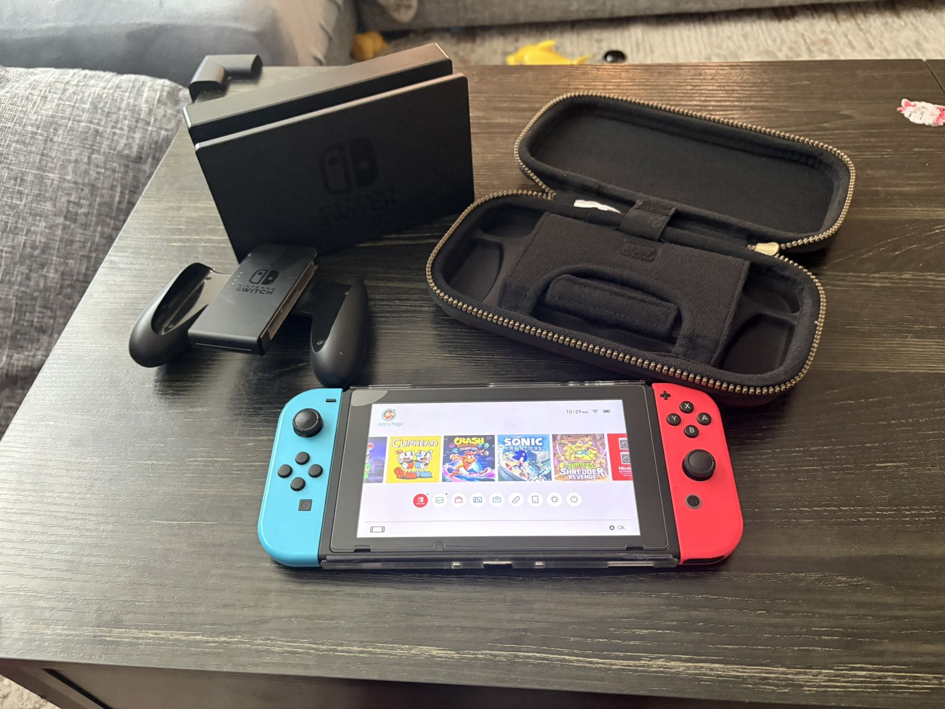 Nintendo Switch Nintendo Switch (left joystick stick Has Stick drift)