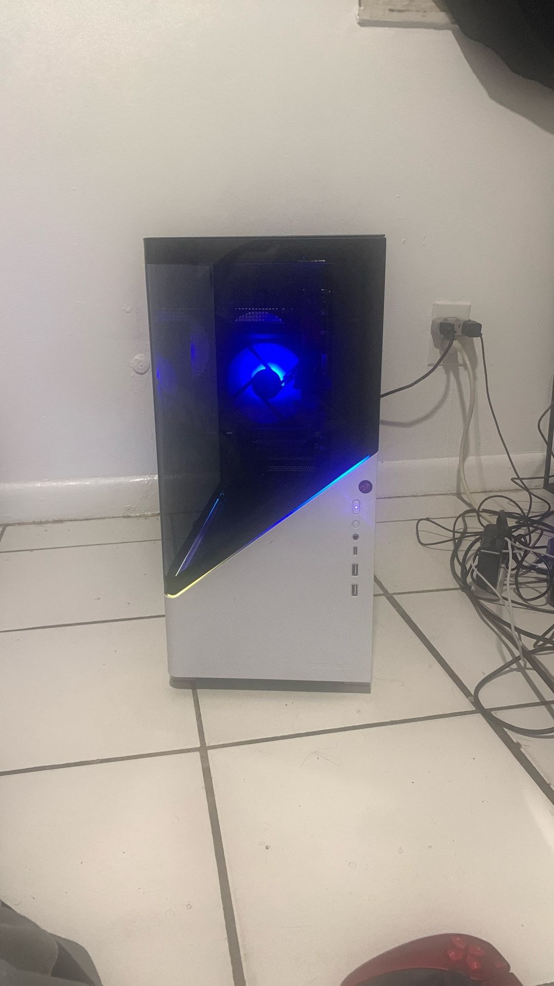 CyberPowerPC - Gaming PC- AMD Ryzen 7 870OF - AMD Radeon RX 7600 8GB - 1TB