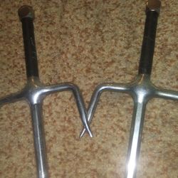 2 Metal tools