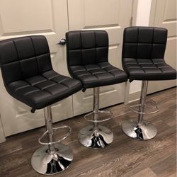 3 brand new black bar stools