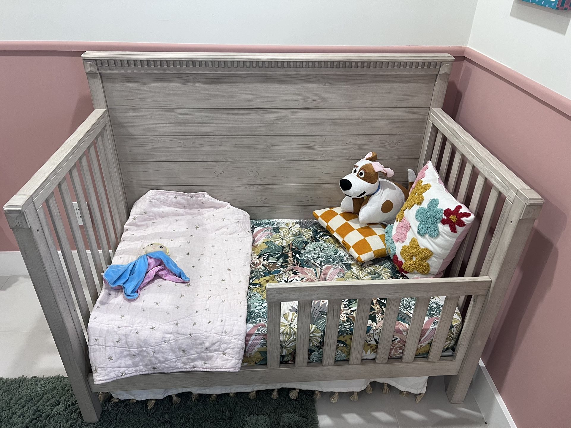 Rory Pottery Barn Crib/Dresser