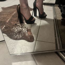 Sexy Black Heels 