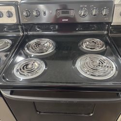 USED HOTPOINT ELECTRIC STOVE