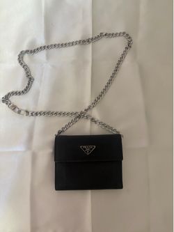 Wallet in chain