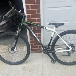 Nishiki Kinzua mountain bike