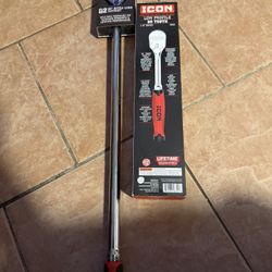 (2) 1/2” Drive Ratchets