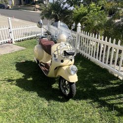 2014 Vespa GTV 300ie