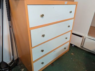Dresser drawers