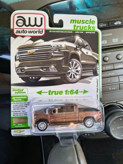 AW Chevy Silverado 1:64