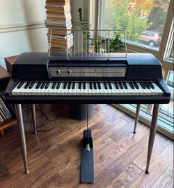 Wurlitzer EP200A vintage Electric Piano