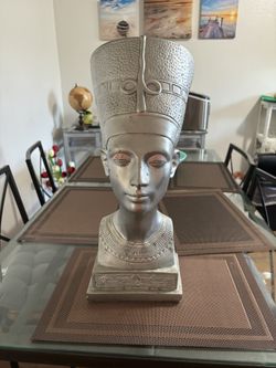 Nefertiti