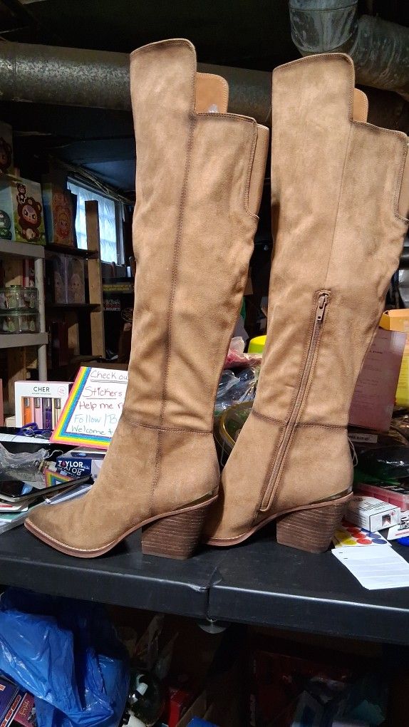 ZODIAC - SIZE: 10 Western Toe Knee High Boots W/Cushioned & Stacked Heel