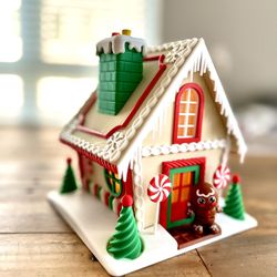 3D Printed gingerbread house