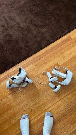 Pair of oculus quest VR goggles