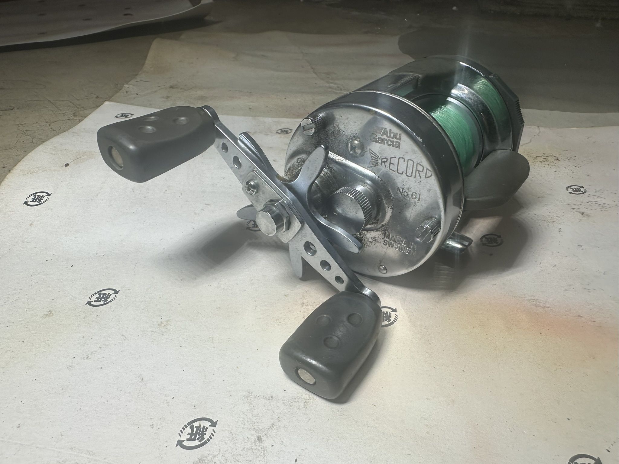 Abu Garcia Ambassadeur level wind fishing reel Record #61