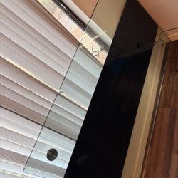 Mesa de vidrio en excelente estado – SOLO EL VIDRIO