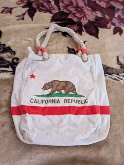 Medium California Zipper Bag
