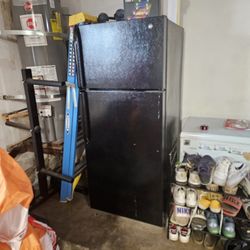 Free Fridge 