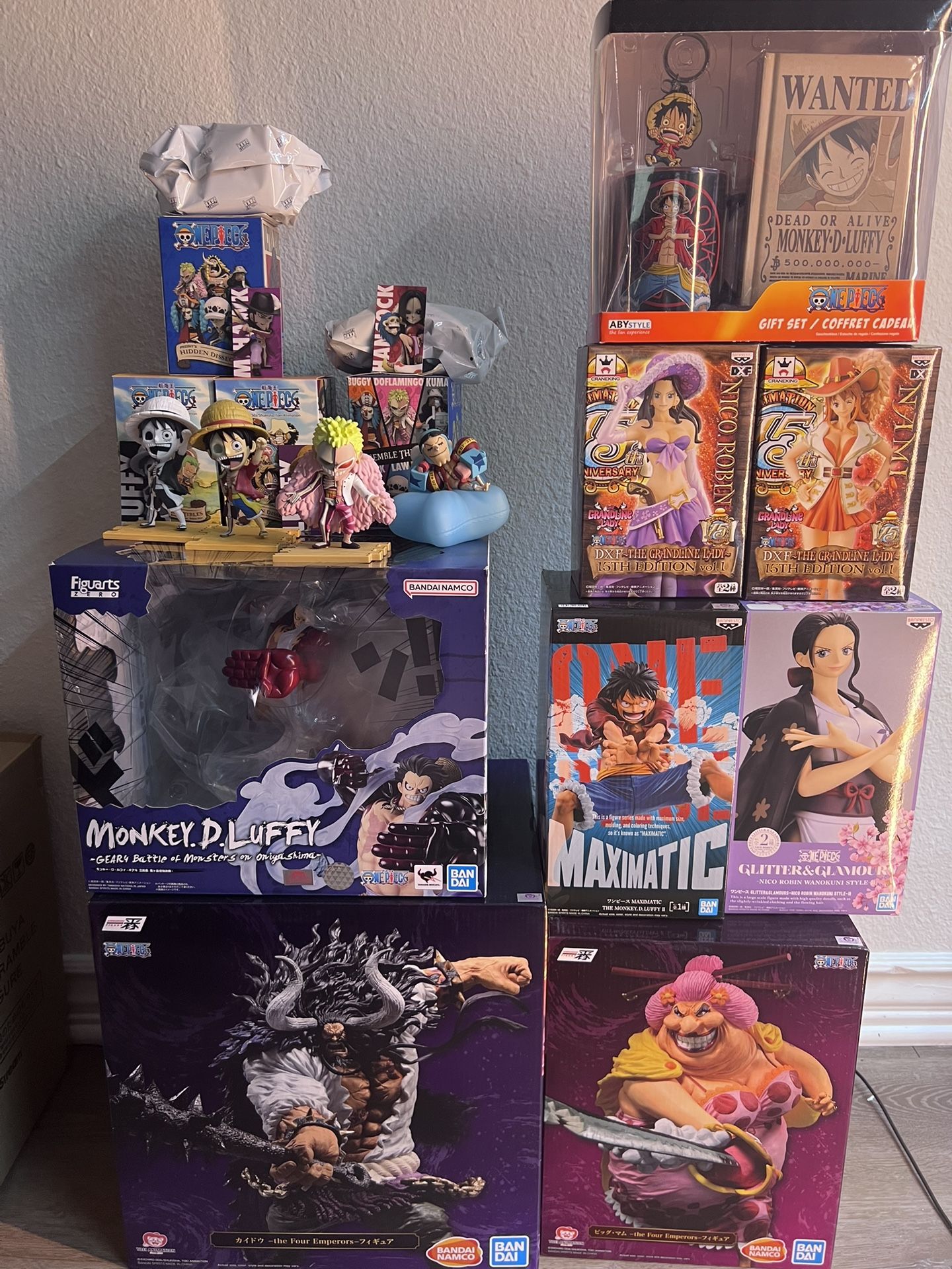 one piece figurine lot