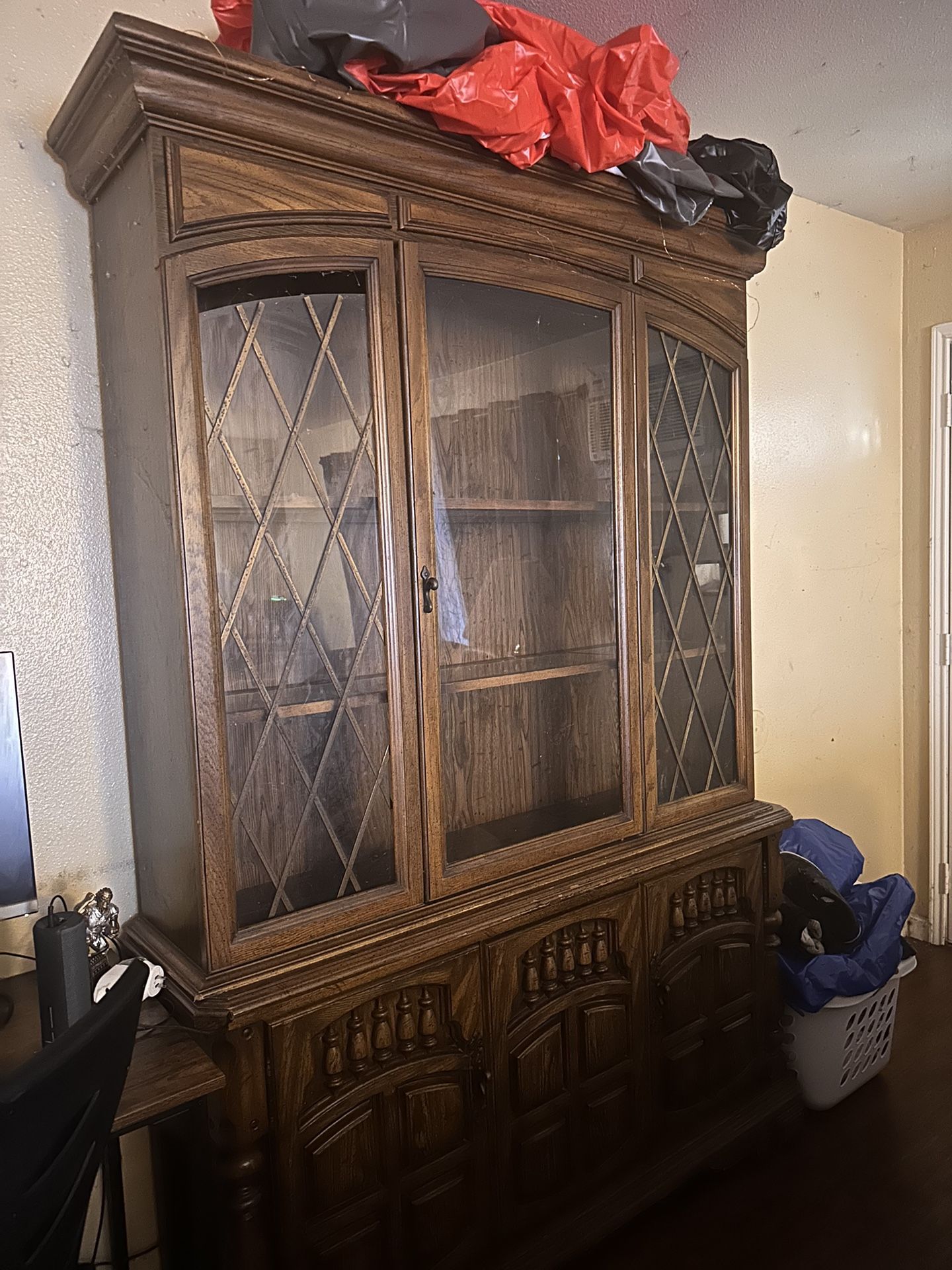 Vintage Hutche for Sale in Riverside, CA OfferUp