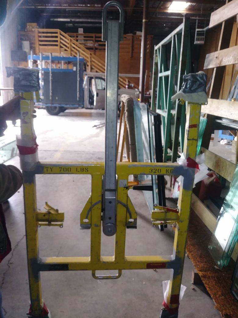 Glass vacumm lifter