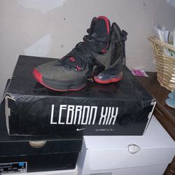 Don't Want Them No More Used About 5 Times Good Condition Size  6/5 Mens 