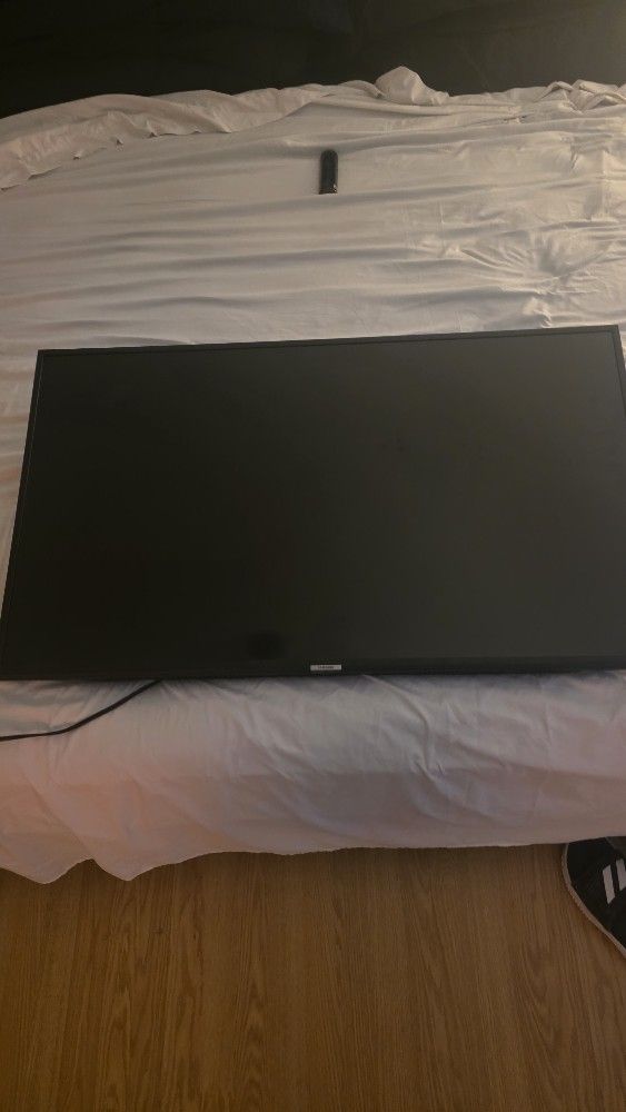 TV 43 Inch UHD Crystal Samsung