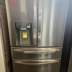 New Lg 30 Cu Ft Smart French 4-Door ,Door-In -Door Full Convert With Craft Ice In PrintProof Stainless Steel