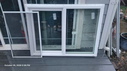 Window 48½″ × 35½″