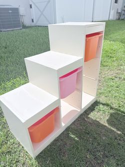 Kids’ organizer with 3 bins