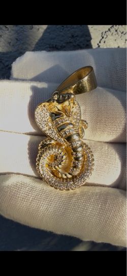 14k Gold Pendant