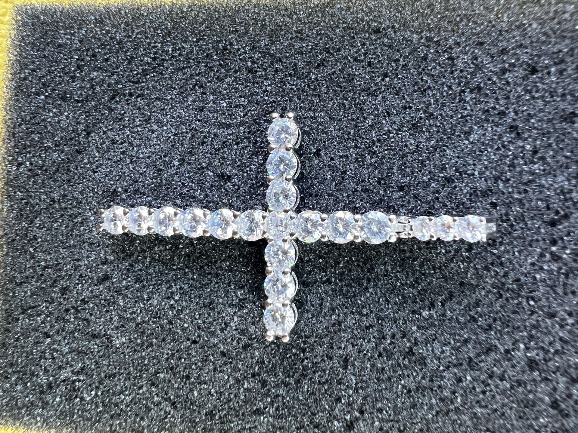 Silver Cross Pendant 
