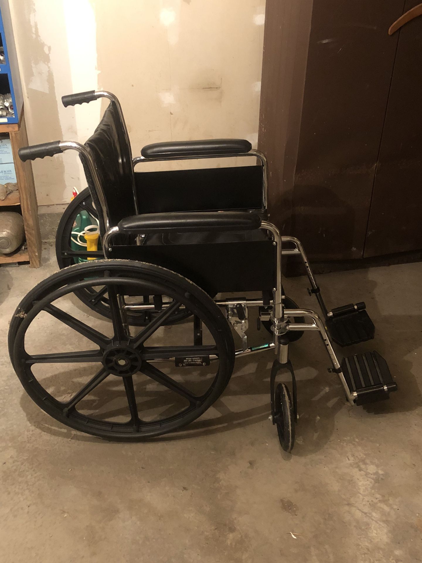 Wheelchair - AXS 1 Lite