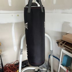 Boxing Stand 