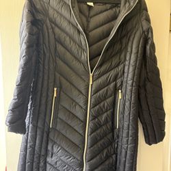 Michael Kors Hooded  Down Coat Size Small