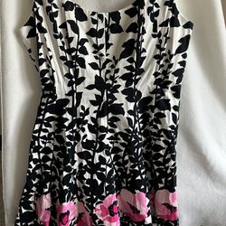Perfect Floral Dress