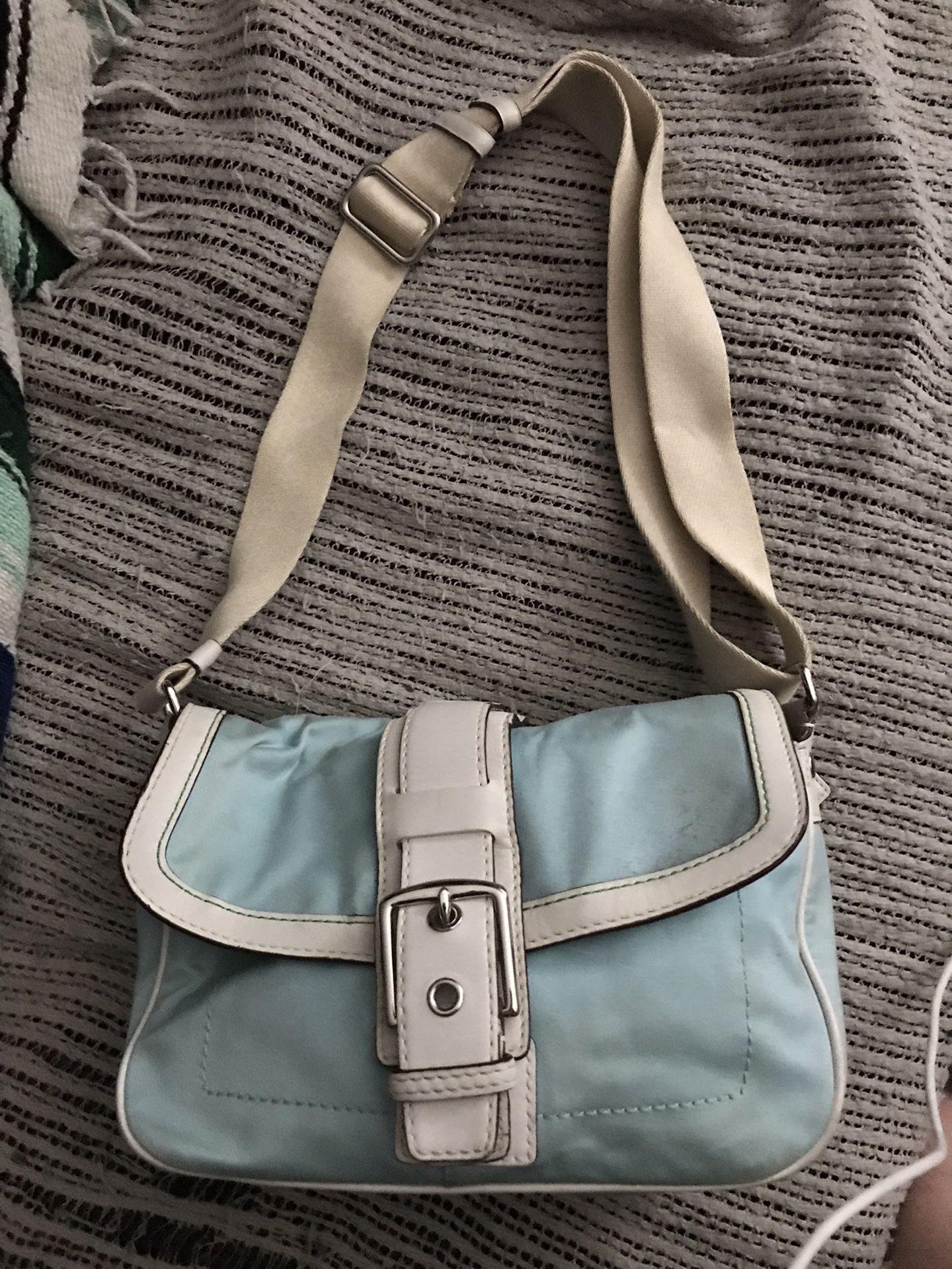 Nice Heavy Duty Coach Bag Crossbody Only $25 Takes It Now